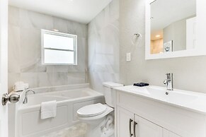 Texas - Reston 1513 5 Bedroom Home