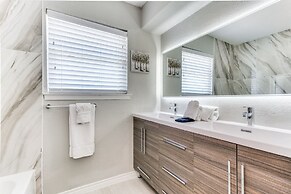 Texas - Reston 1513 5 Bedroom Home