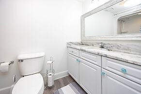 Phoenix On The Bay 1513 3 Bedroom Condo