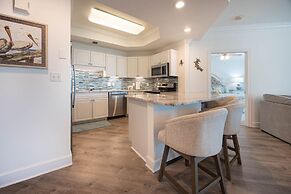 Phoenix On The Bay 1513 3 Bedroom Condo