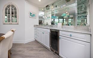 Phoenix On The Bay 1513 3 Bedroom Condo