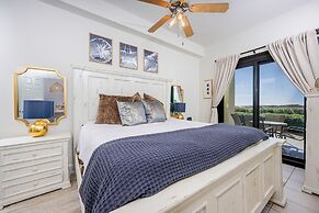 Phoenix Vii 7015 2 Bedroom Condo