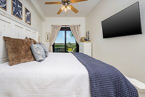 Phoenix Vii 7015 2 Bedroom Condo