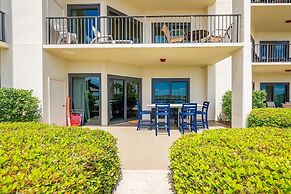 Phoenix Vii 7015 2 Bedroom Condo