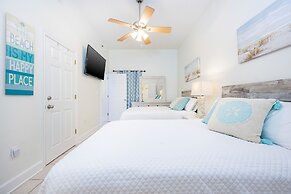 Phoenix Vii 7015 2 Bedroom Condo