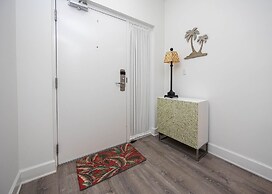 Phoenix On The Bay 1513 3 Bedroom Condo