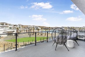 Sunny Days 7 Bedroom Home