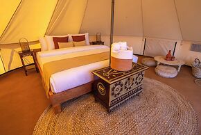 Twilight dunes By Miracle Oman