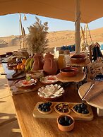 Twilight dunes By Miracle Oman