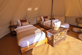 Twilight dunes By Miracle Oman