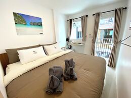 SJ Beach House Patong
