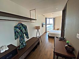 Seaview Condotel Apec