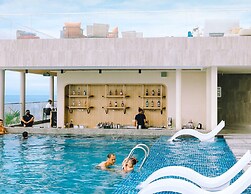 Seaview Condotel Apec