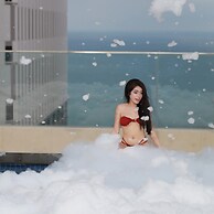 Seaview Condotel Apec