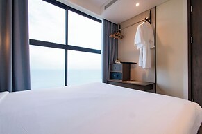 Seaview Condotel Apec