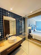 Seaview Condotel Apec