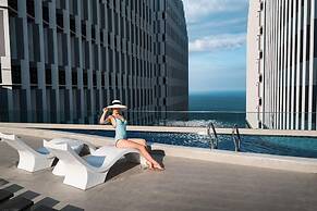 Seaview Condotel Apec