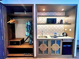 Seaview Condotel Apec