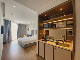 Mandala Studio Luxury