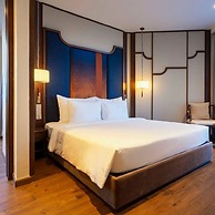 Mandala Studio Luxury