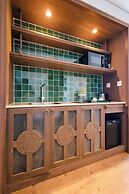 Mandala Studio Luxury