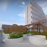 Mandala Studio Luxury