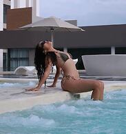 Mandala Studio Luxury