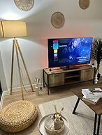 Central Apartment-free Parking With Terrace-gym