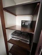 Central Park Jr. Suites