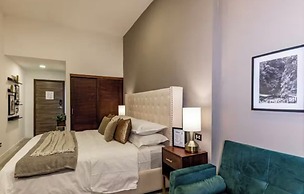 Central Park Jr. Suites