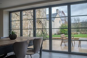 Mill House & Cottage - on Cotswold Way