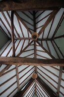 Mill House & Cottage - on Cotswold Way