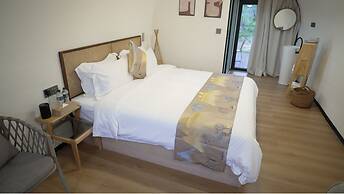 Unicorn Rocket Resort