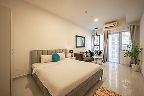 SOHO Premier Residence