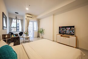 SOHO Premier Residence