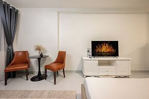 SOHO Premier Residence