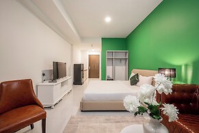 SOHO Premier Residence