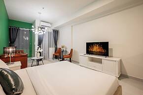 SOHO Premier Residence