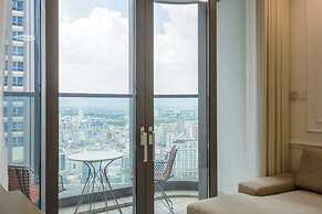 Sunwah Pearl Centre Point