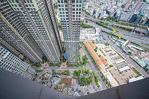 REPUBLIC PLAZA Centre Point