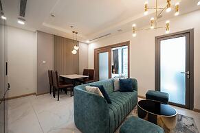 DE LA SOL Centre Point