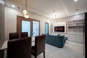 DE LA SOL Centre Point