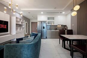 DE LA SOL Centre Point