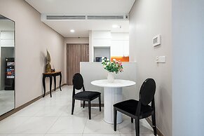 SUNWAH PEARL Premier Residence