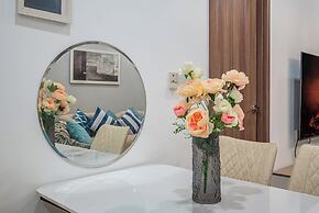 SUNWAH PEARL Premier Residence