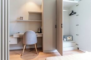 DE LA SOL Premier Residence