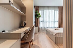 DE LA SOL Premier Residence