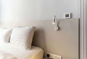 DE LA SOL Premier Residence