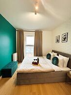 Lumina modern 3-rooms family apart