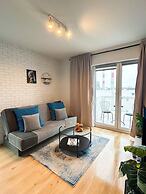 Lumina modern 3-rooms family apart